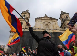 Carta abierta a la embajadora de Colombia en México El pueblo colombiano sufre agresiones, represeión y violencia al protestar en las calles (mayo 2021)