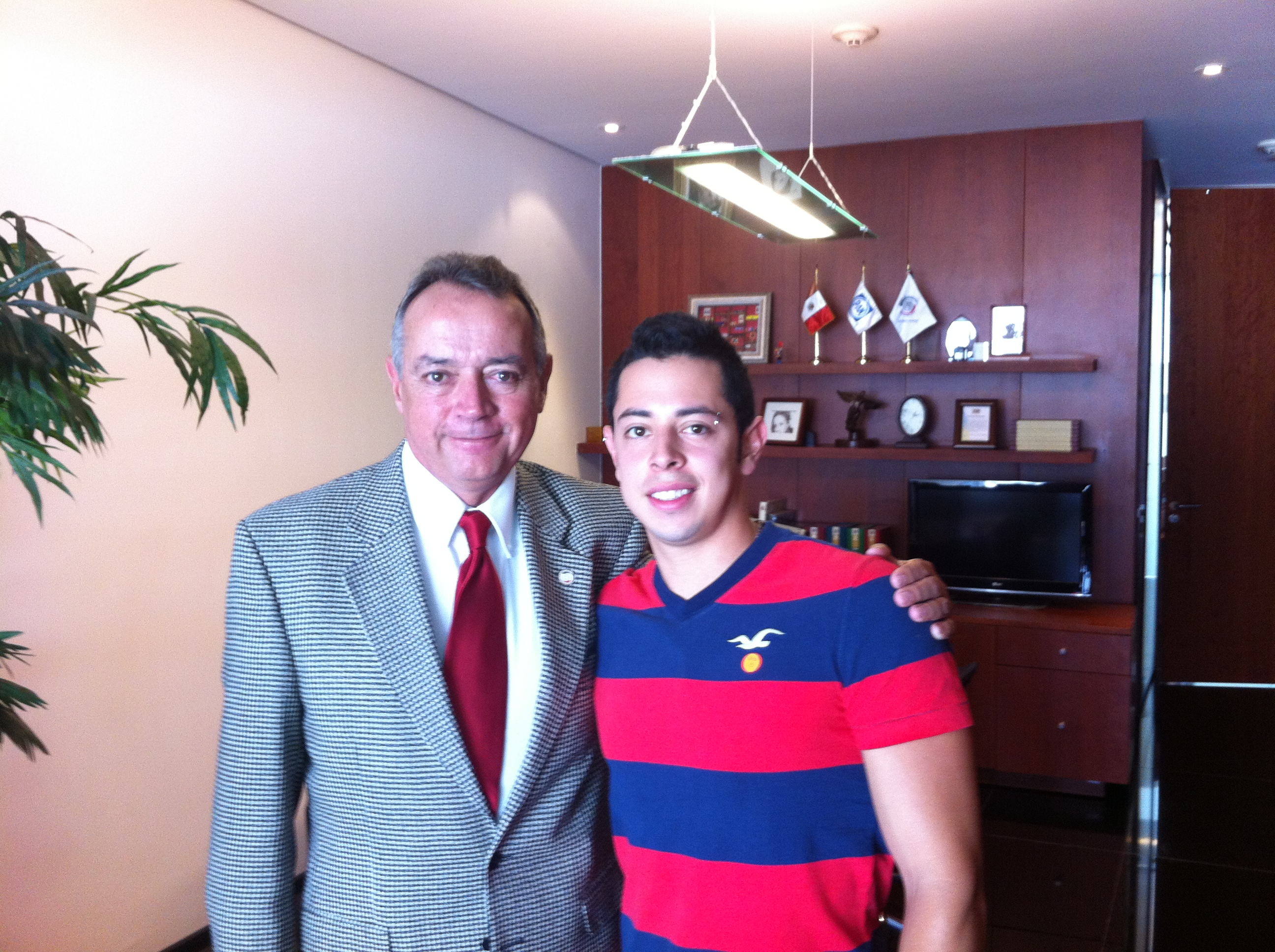 Toto Peña con el senador Ernesto Saro Boardman