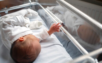 Ausencia/hipoplasia congénita unilateral de los dedos a excepción del pulgar