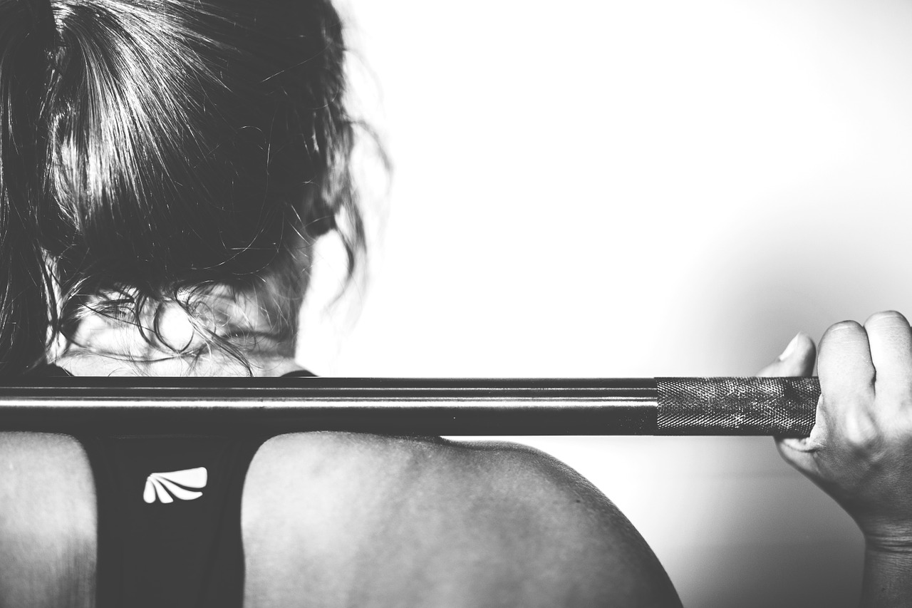 El paciente con espina bífida atada a una silla de ruedas finaliza entre los 12 primeros en la competencia nacional de crossfit después de un año de capacitación