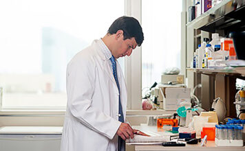 David C. Fajgenbaum, enfermedad de Castleman