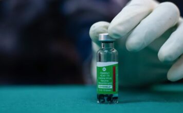 La vacuna AstraZeneca resulta menos efectiva contra la variante sudrafricana de la Covid-19
