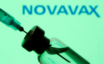 Novavax inicia el cruce del ensayo clínico de la vacuna Covid-19