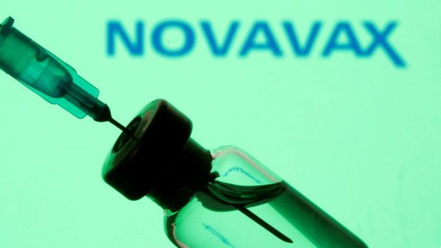 Novavax inicia el cruce del ensayo clínico de la vacuna Covid-19