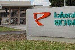El laboratorio argentino Richmond crea un fideicomiso para producir la vacuna Sputnik
