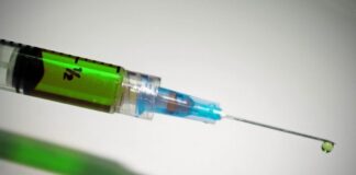 Pevonedistat para leucemia mieloide aguda, síndromes mielodisplásicos, y leucemia mielomonocítica crónica