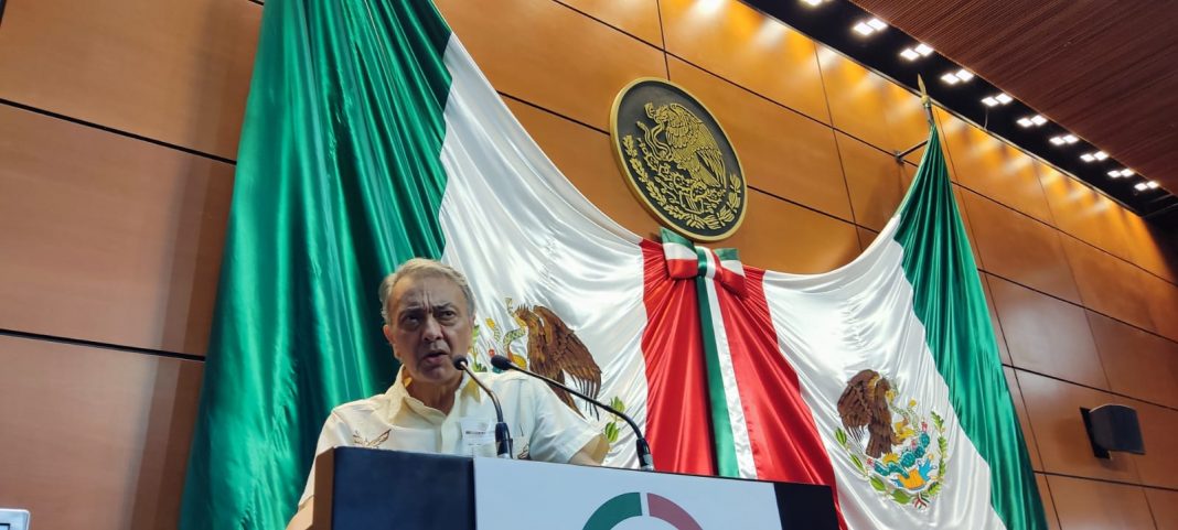 David en la tribuna del salón Legisldaores de la Cámara de Diputados, Congreso de la Unión. CDMX, 22 de junio de 2022