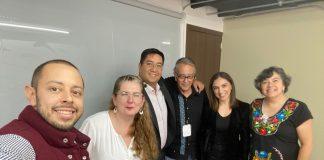 David hijo (Toto) Peña Aragón, Dra. Arlene Orta Guerrero, Dr. Marcos Cantero, David Peña Castillo, Lic. Yamilé Alonso Romo y Celia Palacios Gómez Tagle